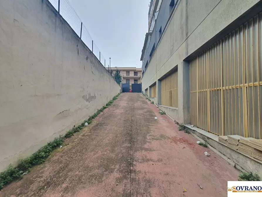 Immagine 2 di Magazzino in vendita  a Bagheria
