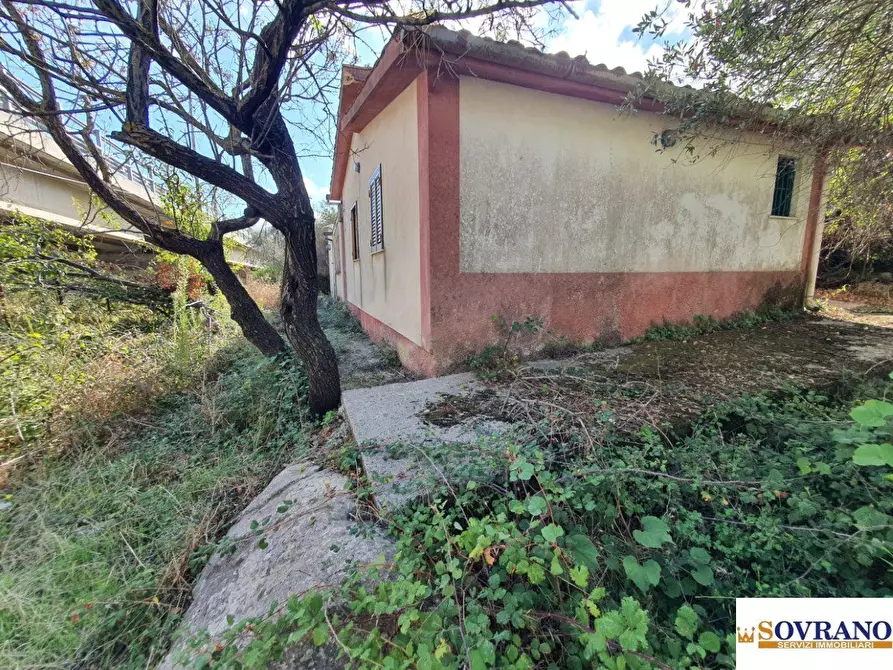 Immagine 2 di Villa in vendita  a Monreale