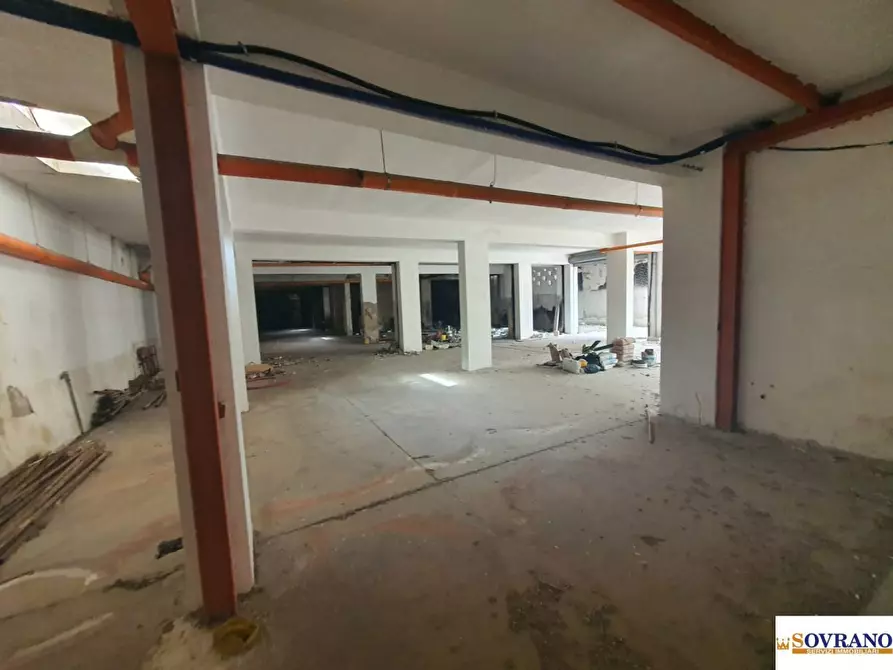Immagine 3 di Magazzino in vendita  a Bagheria