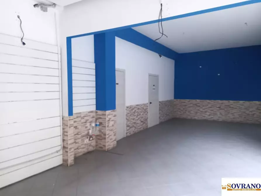 Immagine 6 di Negozio in vendita  169 a Capaci