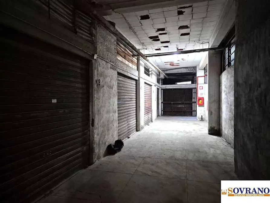 Immagine 2 di Garage in vendita  149 a Palermo