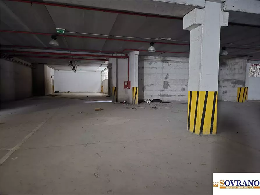 Immagine 6 di Magazzino in affitto  197 a Carini