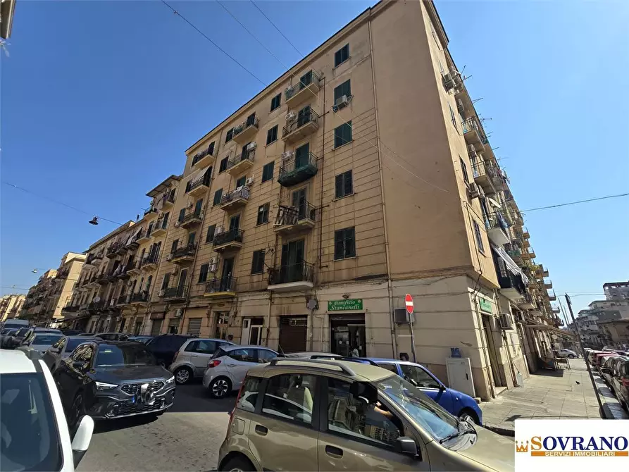 Immagine 1 di Appartamento in vendita  202 a Palermo