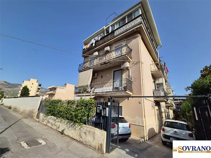 Immagine 1 di Appartamento in vendita  a Palermo