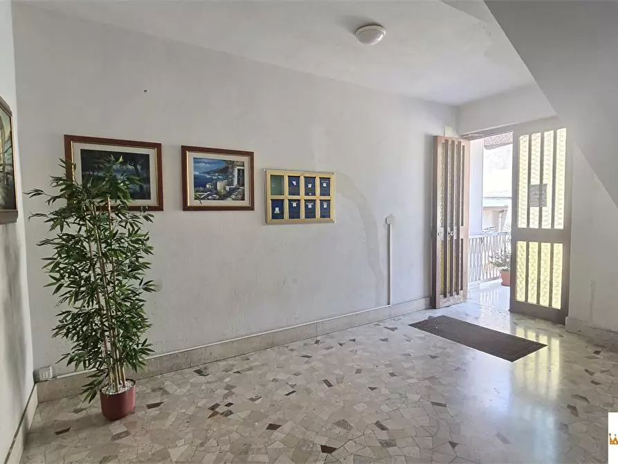 Immagine 5 di Appartamento in vendita  73 a Palermo