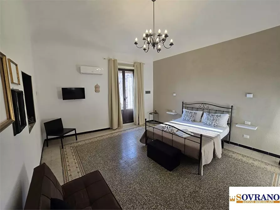 Immagine 1 di Appartamento in vendita  a Palermo