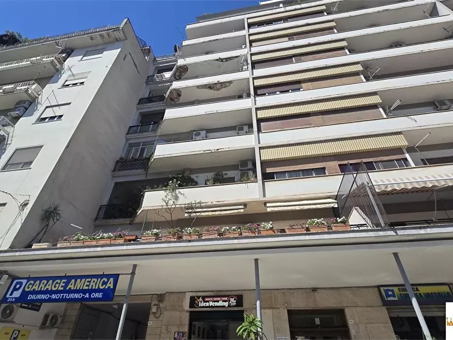 Immagine 3 di Appartamento in vendita  a Palermo