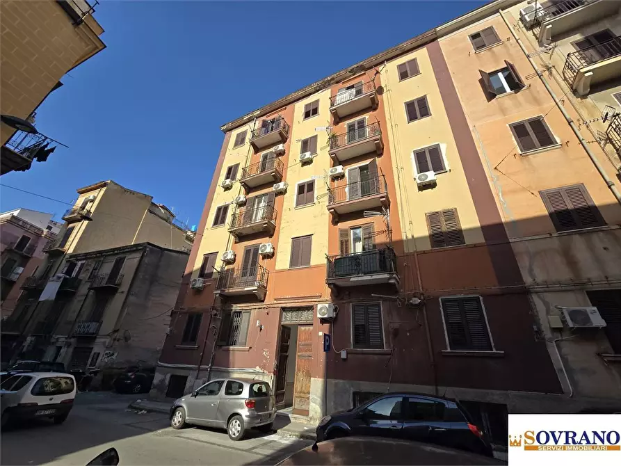 Immagine 2 di Appartamento in vendita  a Palermo