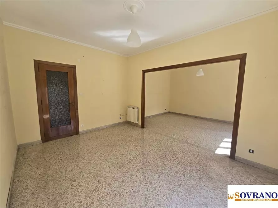 Immagine 10 di Appartamento in vendita  a Palermo