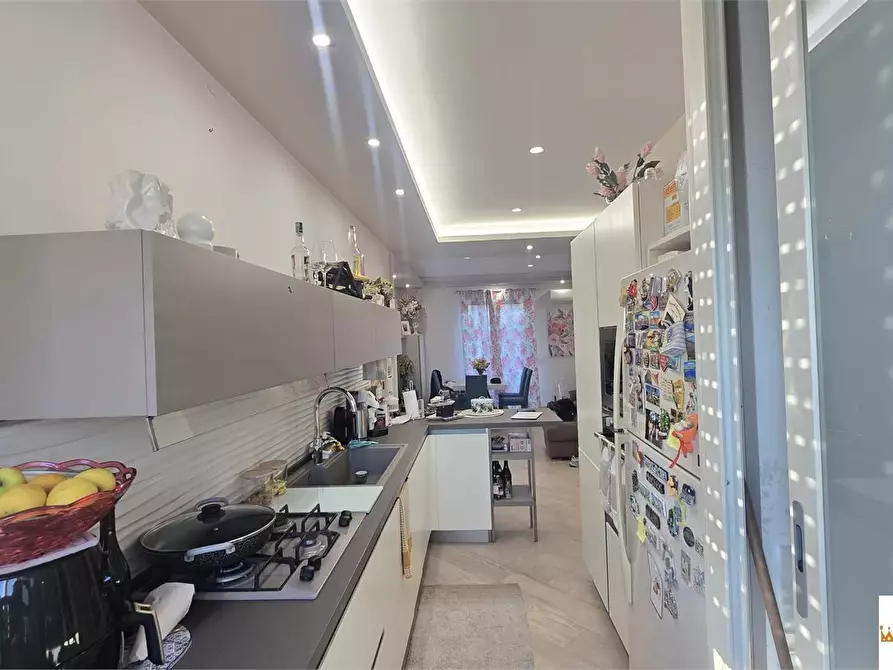 Immagine 4 di Appartamento in vendita  a Palermo