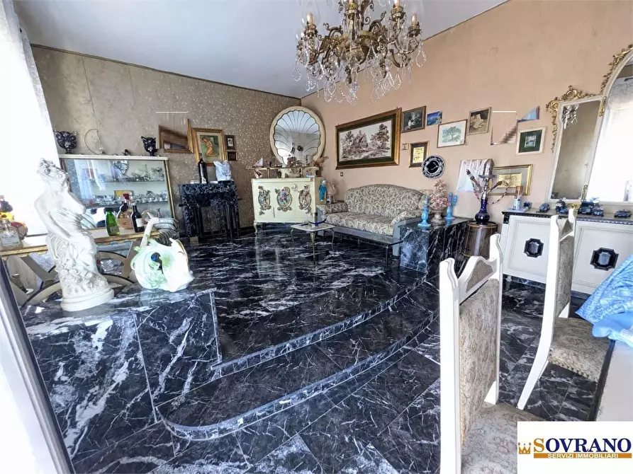 Immagine 4 di Appartamento in vendita  a Palermo