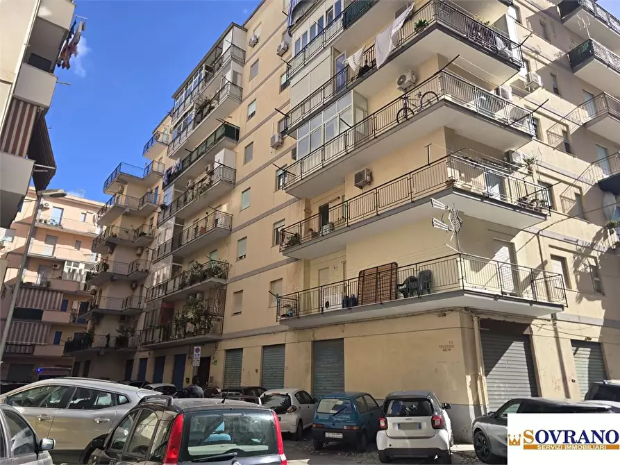 Immagine 2 di Appartamento in vendita  a Palermo