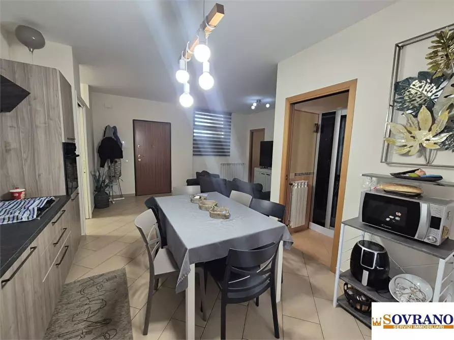 Immagine 4 di Appartamento in vendita  a Carini