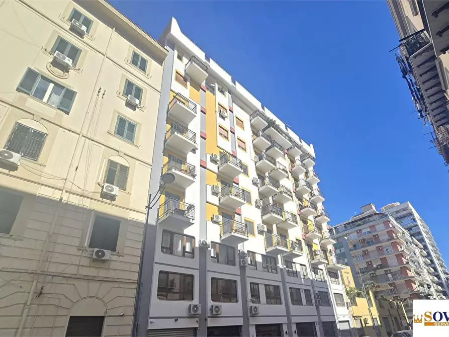 Immagine 4 di Appartamento in vendita  a Palermo