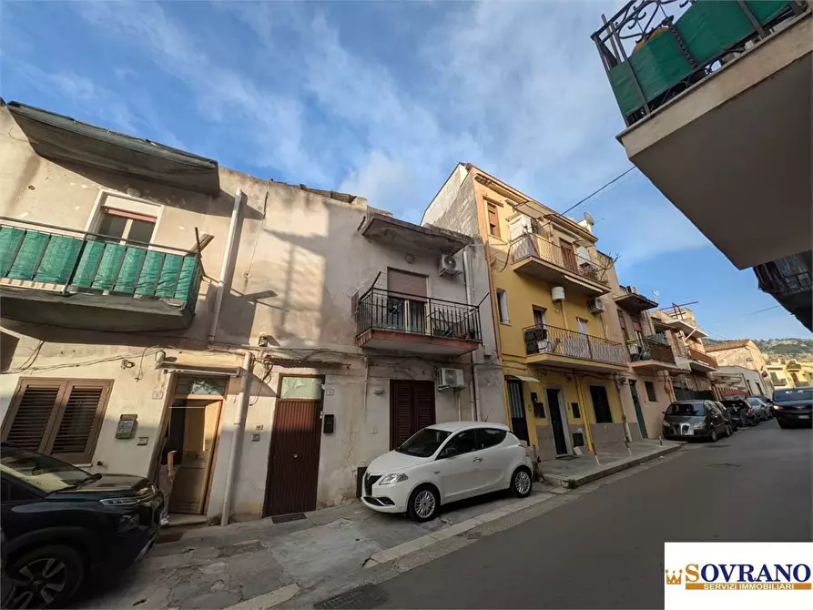 Immagine 2 di Appartamento in vendita  a Palermo