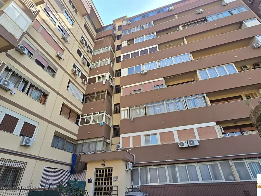 Immagine 1 di Appartamento in vendita  a Palermo