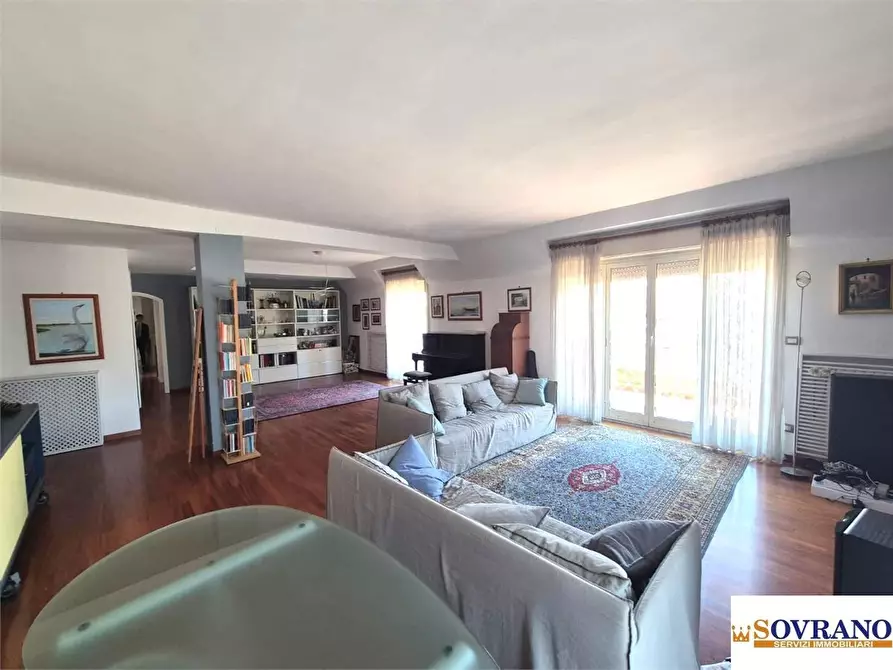 Immagine 8 di Appartamento in vendita  a Palermo