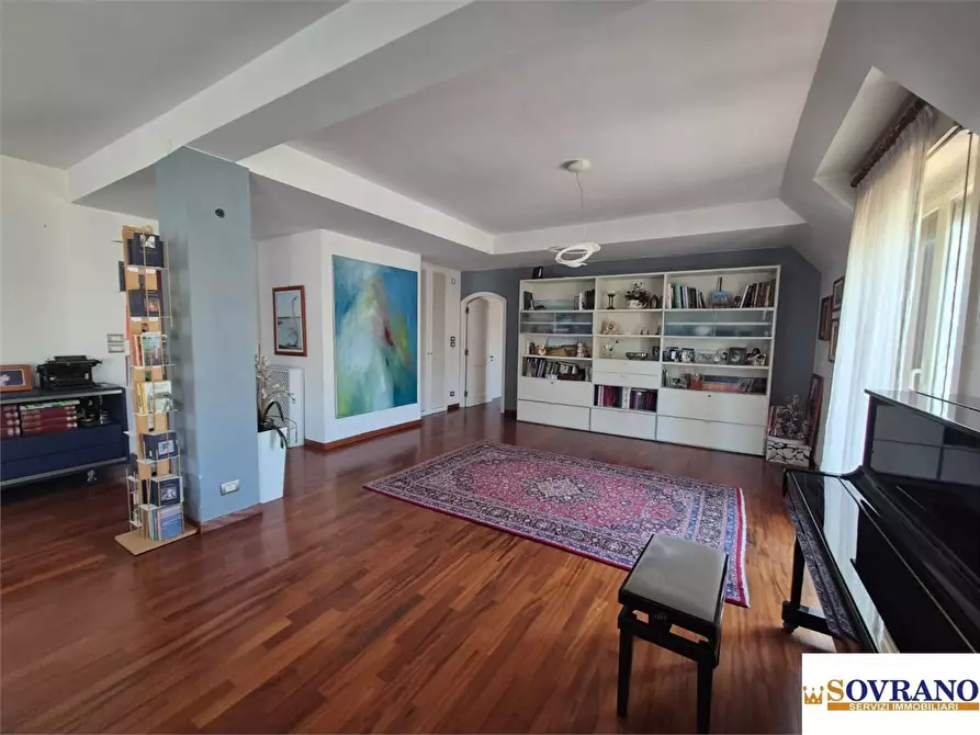 Immagine 9 di Appartamento in vendita  a Palermo
