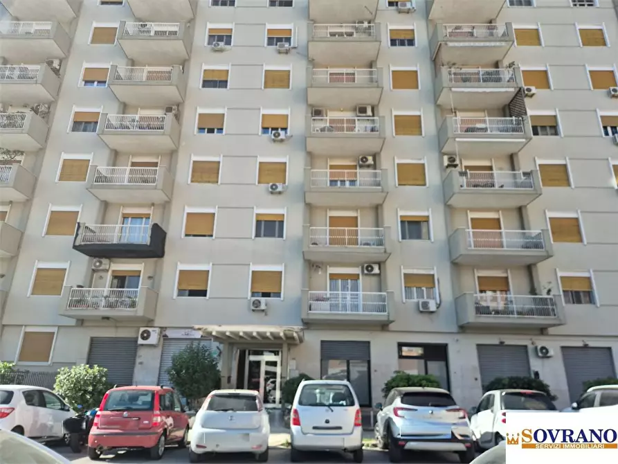 Immagine 2 di Appartamento in vendita  a Palermo