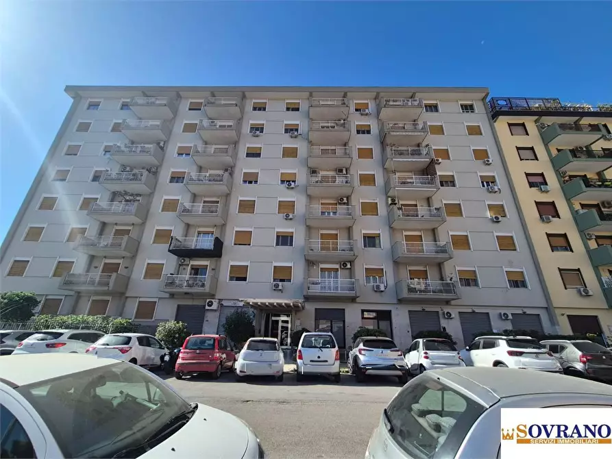 Immagine 1 di Appartamento in vendita  a Palermo