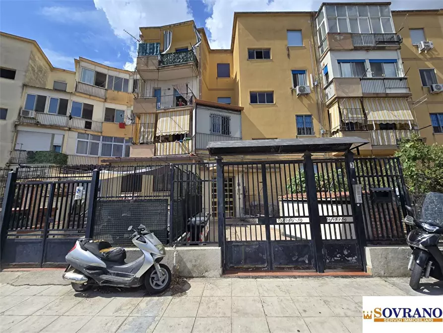 Immagine 9 di Appartamento in vendita  a Palermo