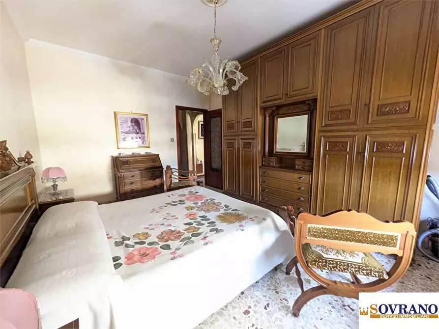 Immagine 10 di Appartamento in vendita  a Palermo