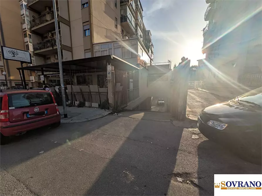 Immagine 5 di Garage in vendita  a Palermo