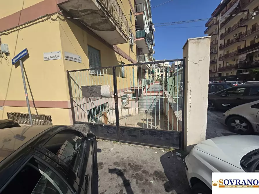 Immagine 1 di Garage in vendita  a Palermo