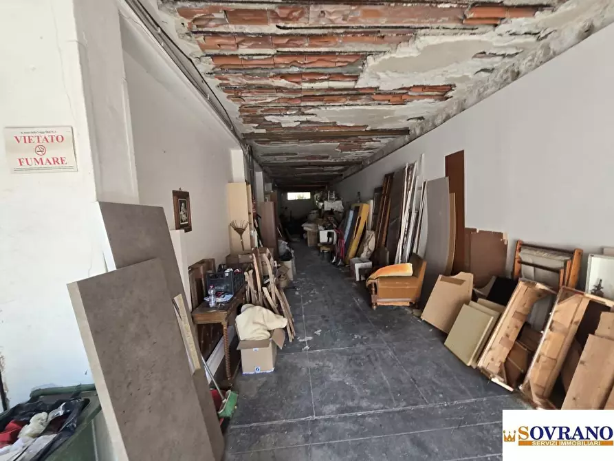 Immagine 8 di Garage in vendita  a Palermo