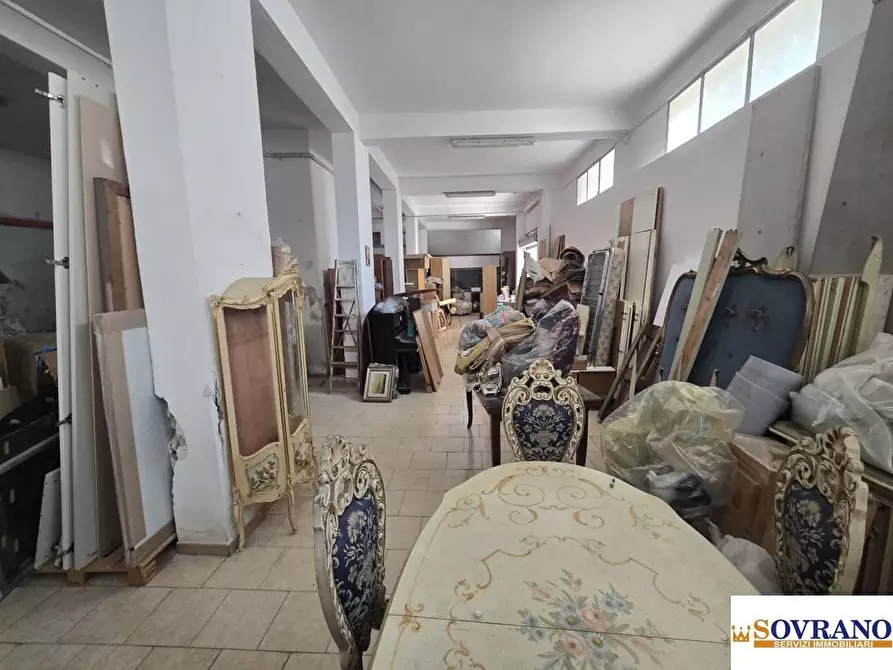 Immagine 10 di Garage in vendita  a Palermo