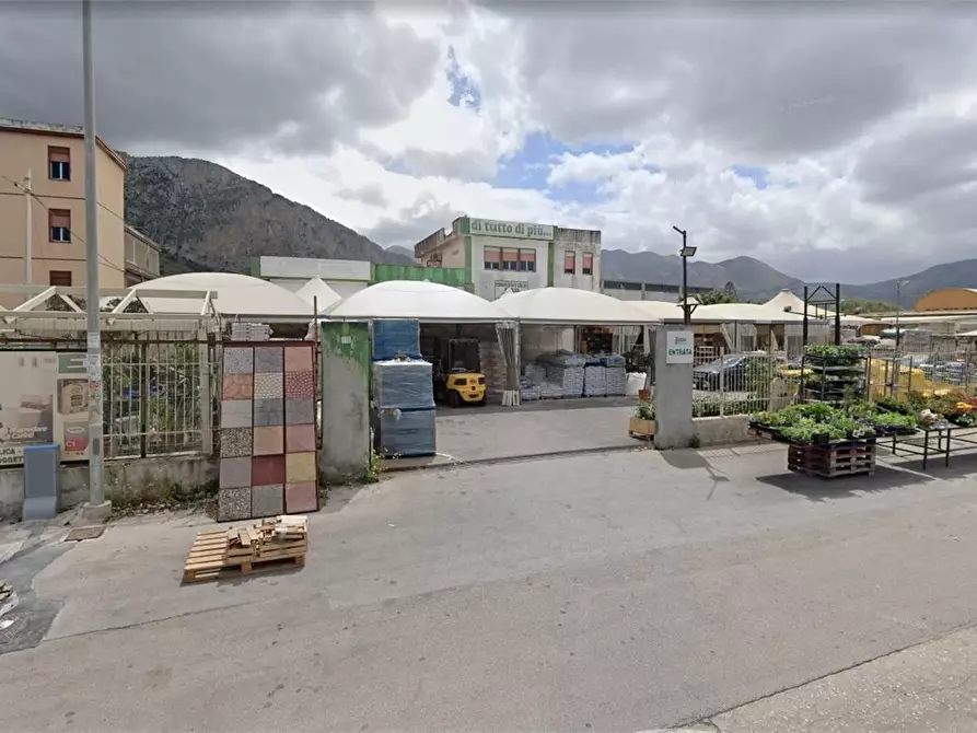 Immagine 9 di Capannone industriale in vendita  a Carini