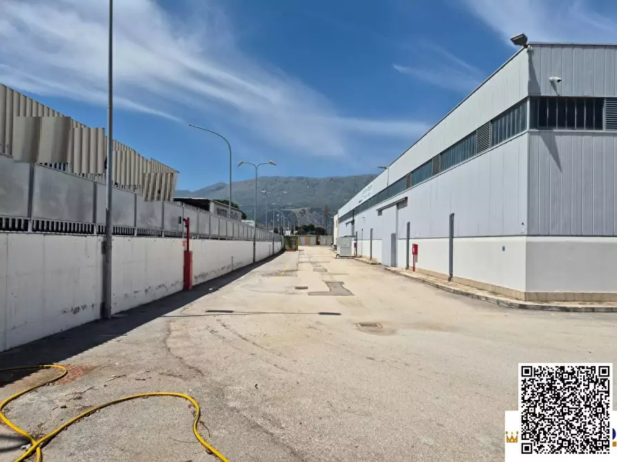 Immagine 7 di Capannone industriale in vendita  a Carini