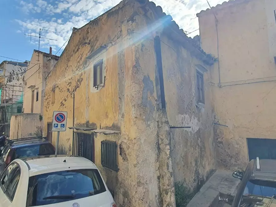 Immagine 2 di Casa indipendente in vendita  a Monreale