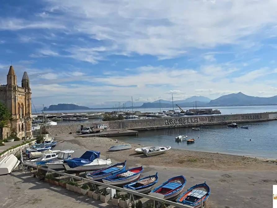 Immagine 4 di Casa indipendente in vendita  a Palermo