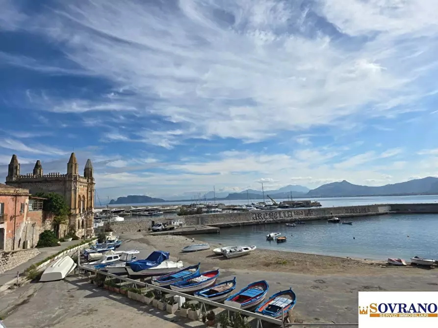 Immagine 3 di Casa indipendente in vendita  a Palermo