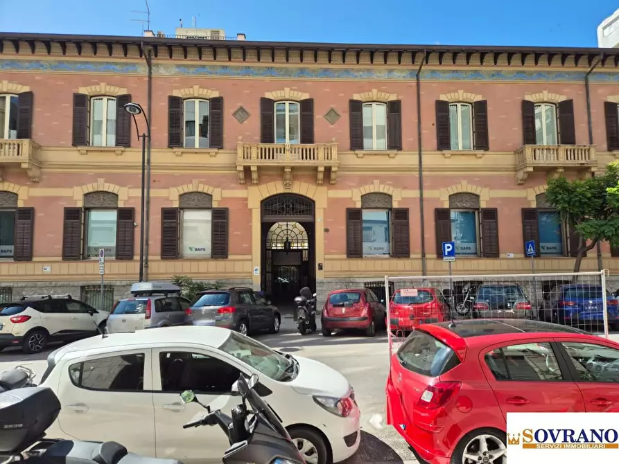 Immagine 1 di Ufficio in vendita  a Palermo