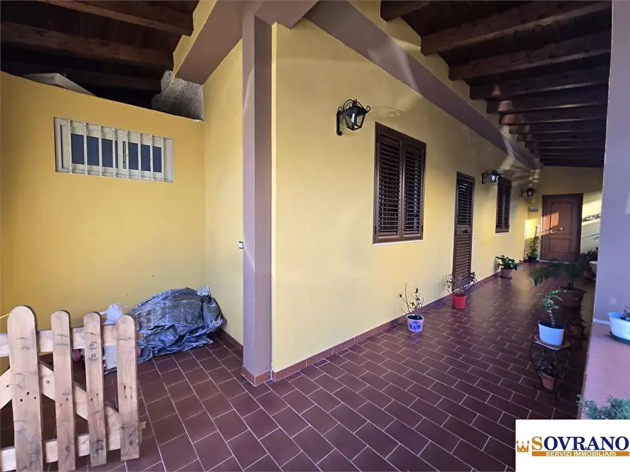 Immagine 3 di Villa in vendita  a Palermo