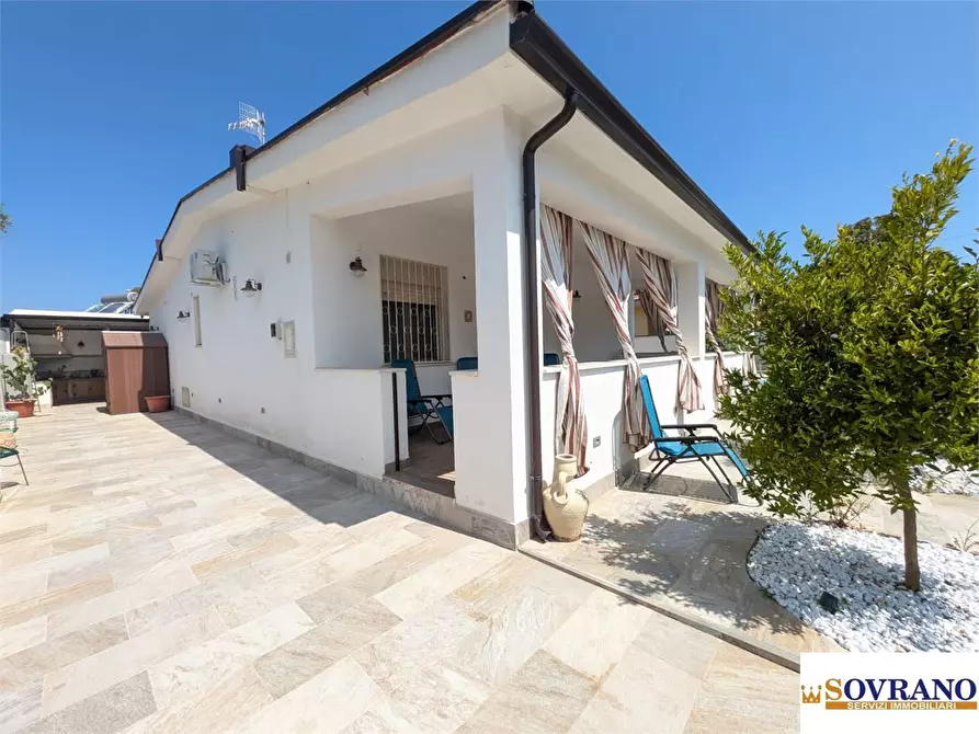 Immagine 4 di Villa in vendita  a Carini