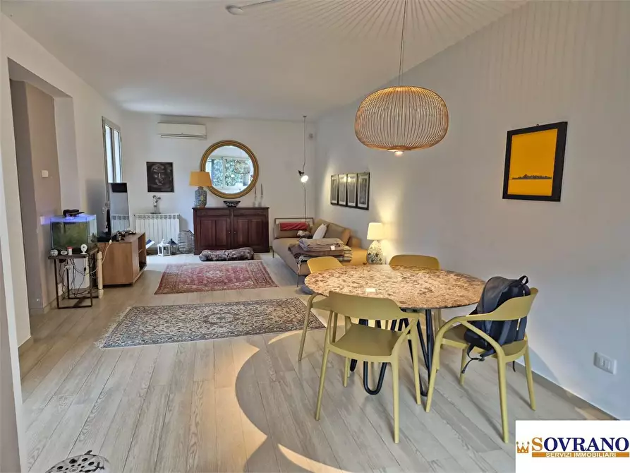 Immagine 6 di Villa in vendita  a Carini