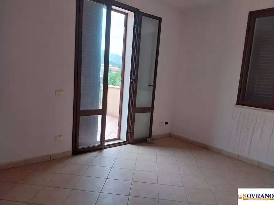 Immagine 10 di Villa in vendita  104 a Carini
