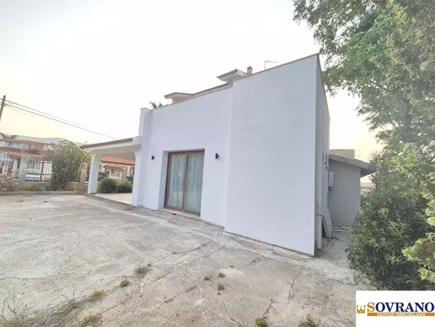 Immagine 6 di Villa in vendita  a Carini