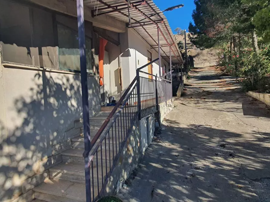 Immagine 7 di Villa in vendita  snc a Villafrati