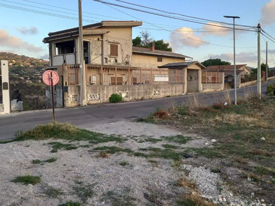 Immagine 2 di Villa in vendita  a Misilmeri