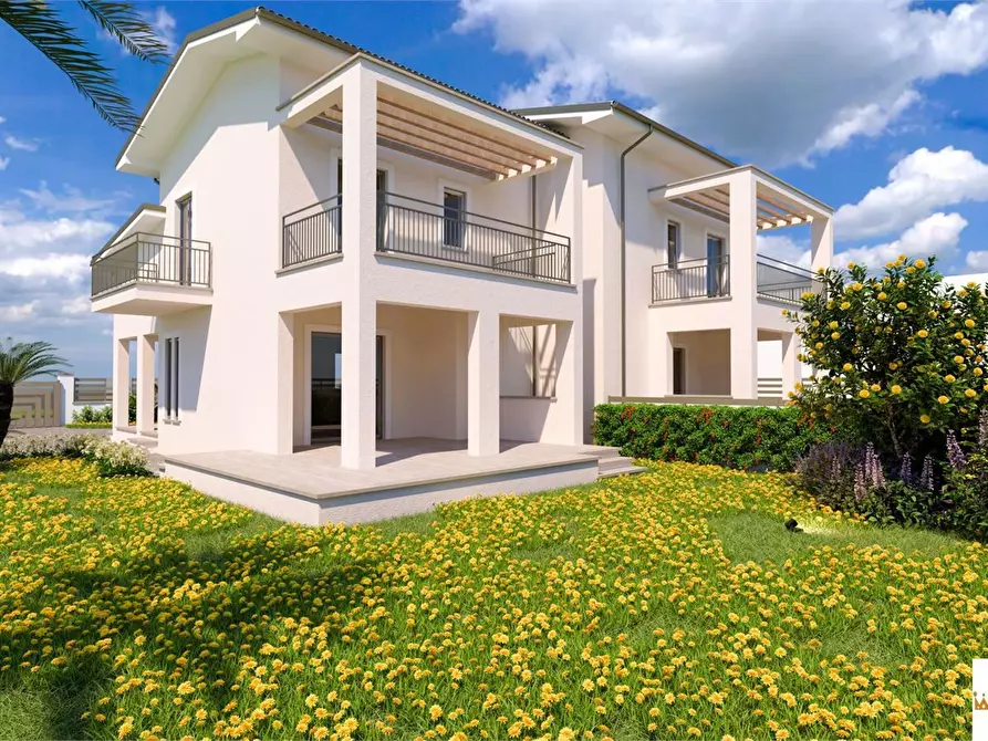 Immagine 2 di Villa in vendita  a Carini