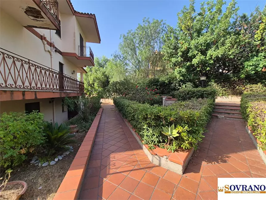 Immagine 5 di Villa in vendita  a Carini