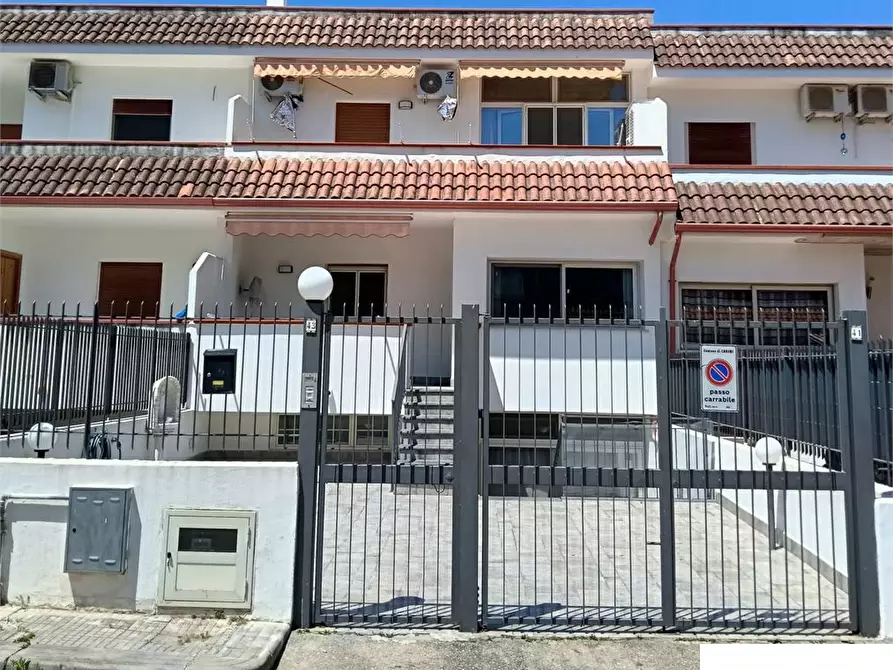 Immagine 2 di Villetta a schiera in vendita  41 a Carini