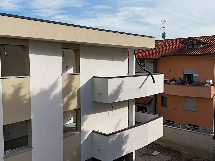 Immagine 8 di Appartamento in vendita  a Parabiago