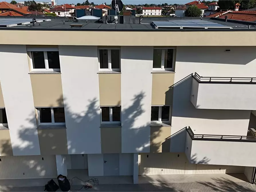 Immagine 9 di Appartamento in vendita  a Parabiago