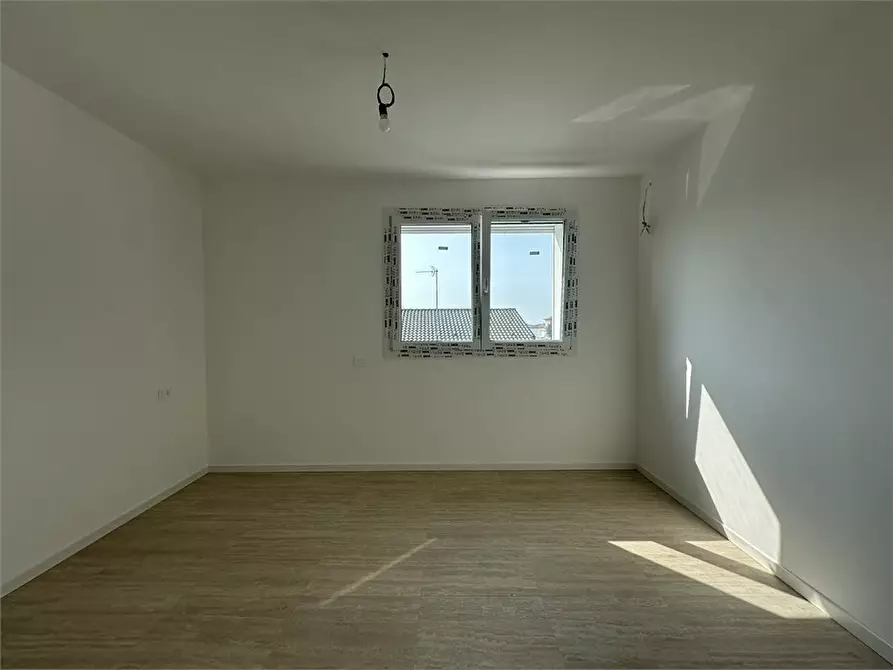 Immagine 5 di Appartamento in vendita  a Parabiago
