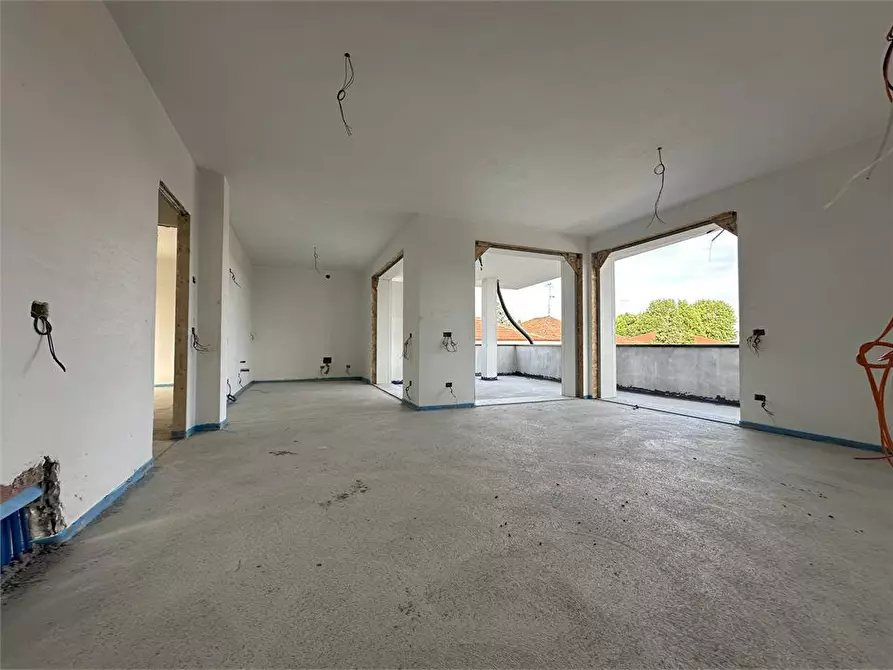 Immagine 6 di Appartamento in vendita  a Parabiago